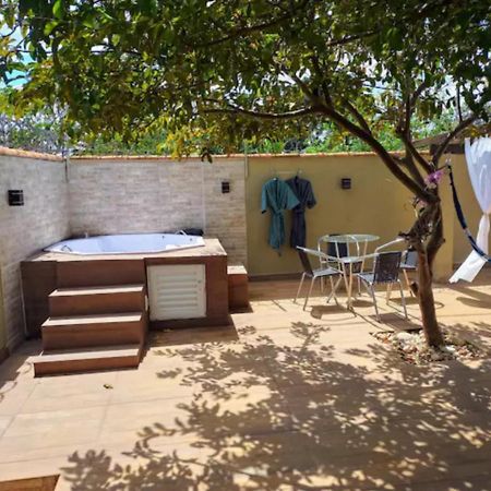 Casa Com Spa De Hidro, Aquecedor E Cromoterapia A 1,0 Km Do Centro Chapada dos Guimarães Exterior photo